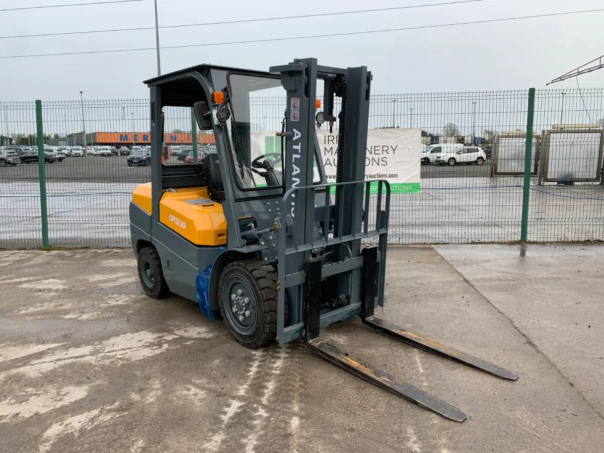 BID ONLINE NOW - 2025 YANGFT 3T DIESELFORKLIFT - Image 4