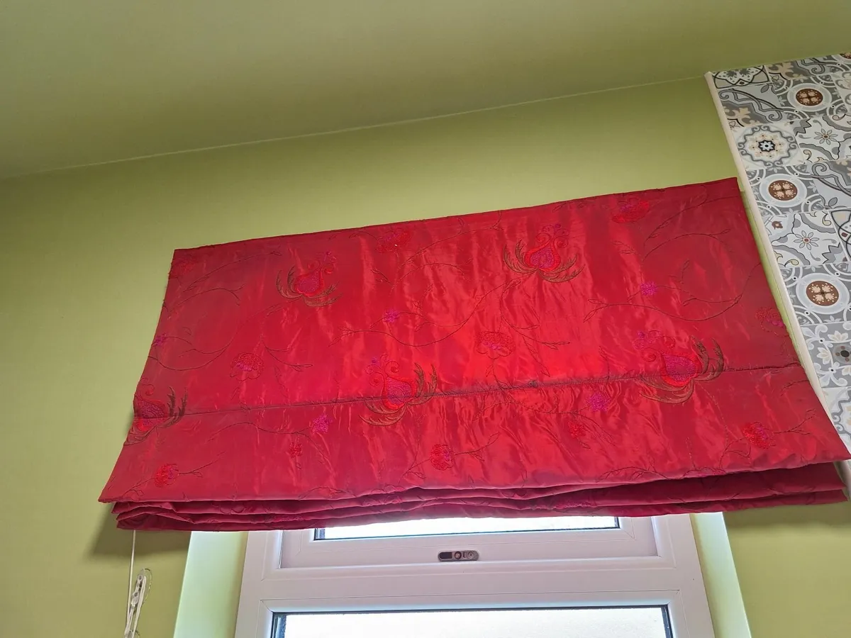 Silk Hand Embroidered Roman Blinds - Image 3