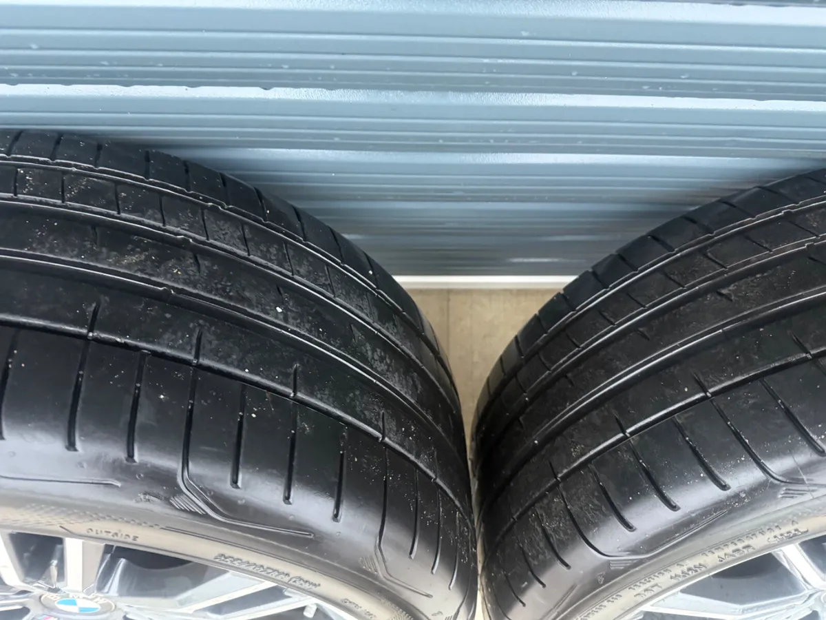 BMW G30 M SPORT 18’’ ALLOY WHEELS - Image 4