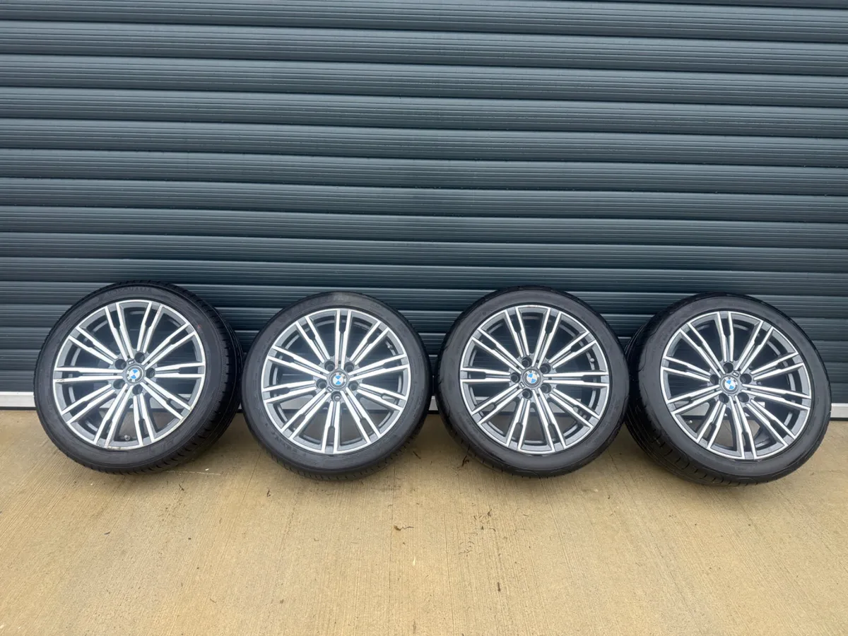 BMW G30 M SPORT 18’’ ALLOY WHEELS - Image 1