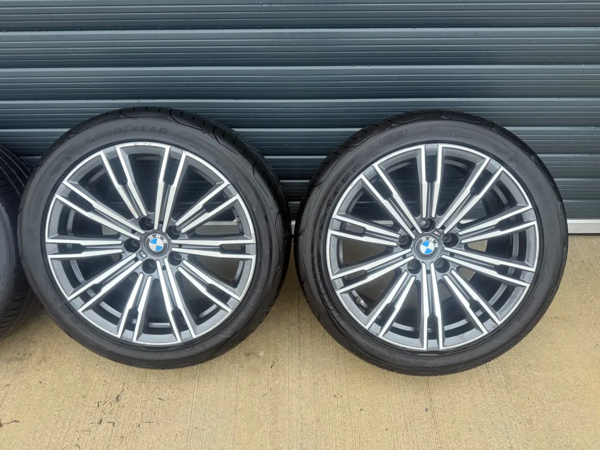 BMW G30 M SPORT 18’’ ALLOY WHEELS - Image 3