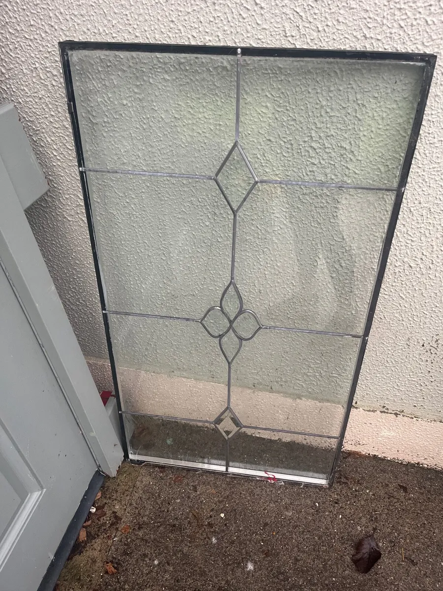 Front door - Image 3