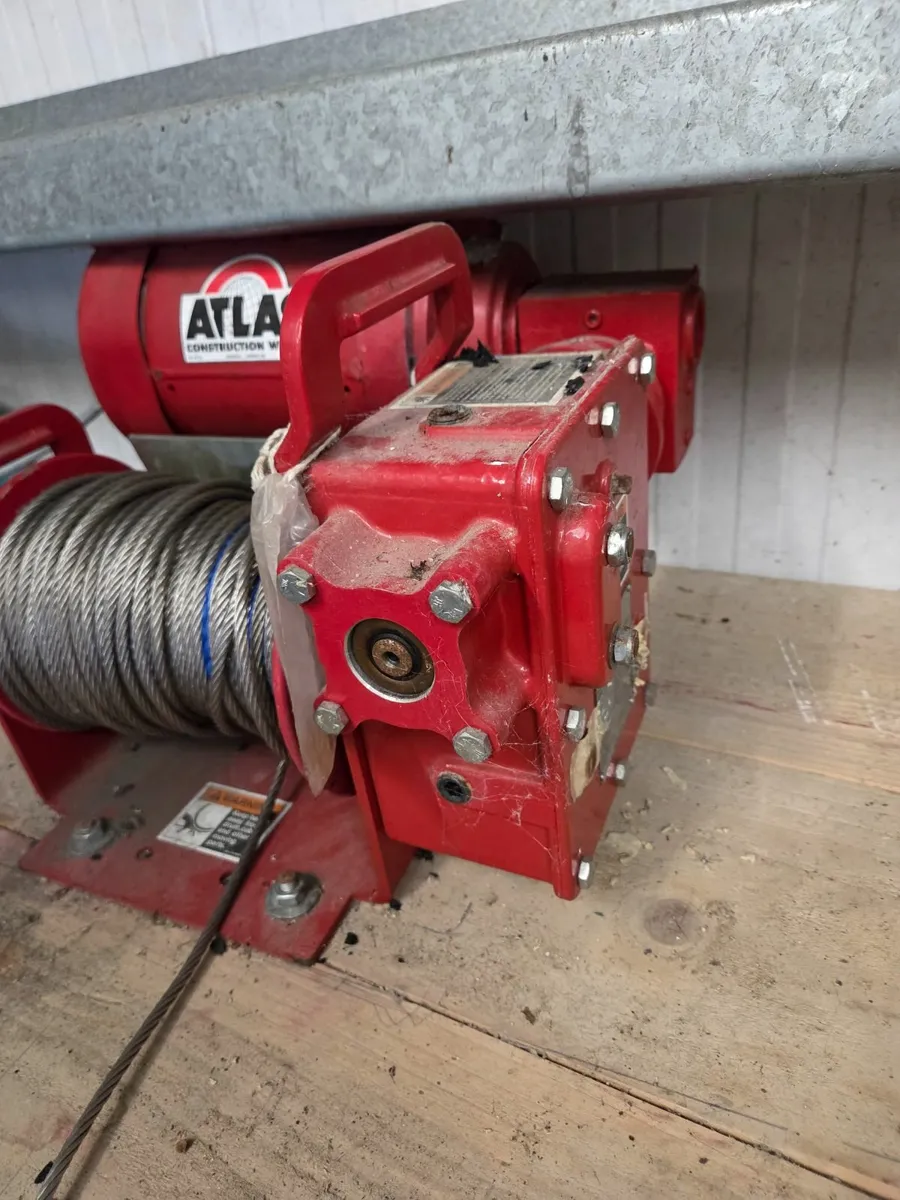 Atlas wire rope Winch - Image 4
