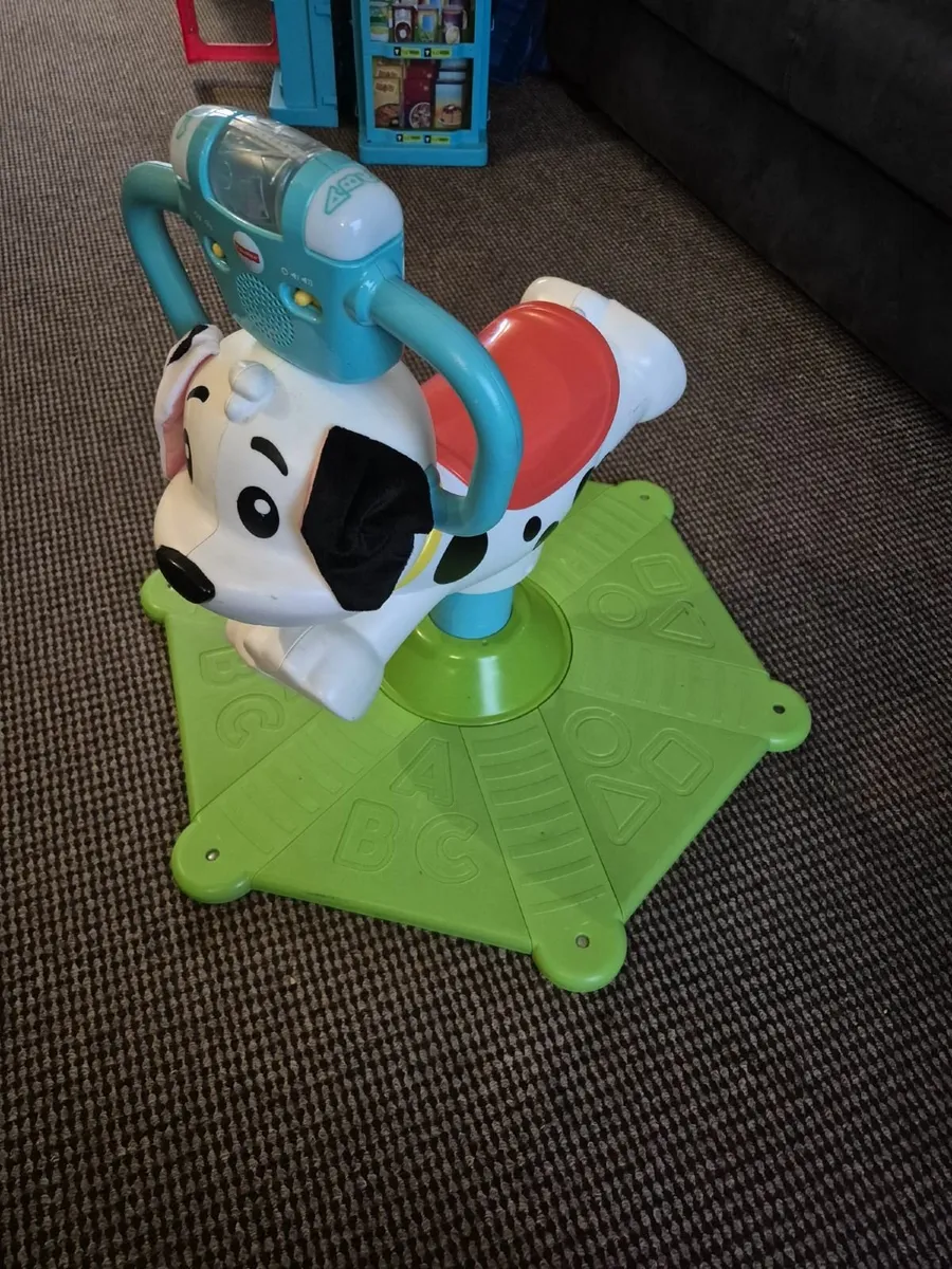 changing table + various items - Image 3