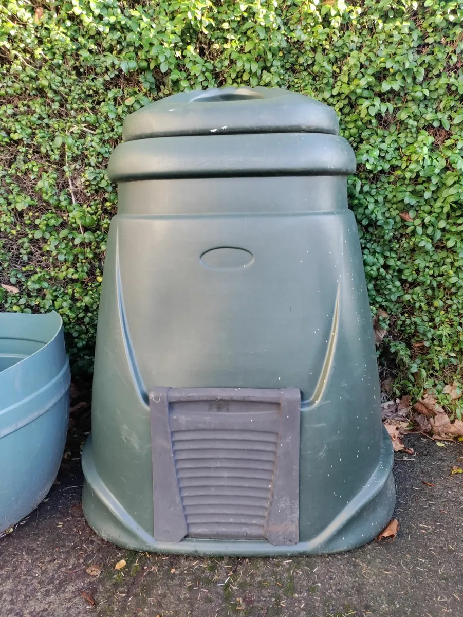 Compost bin - free to take away - Image 1