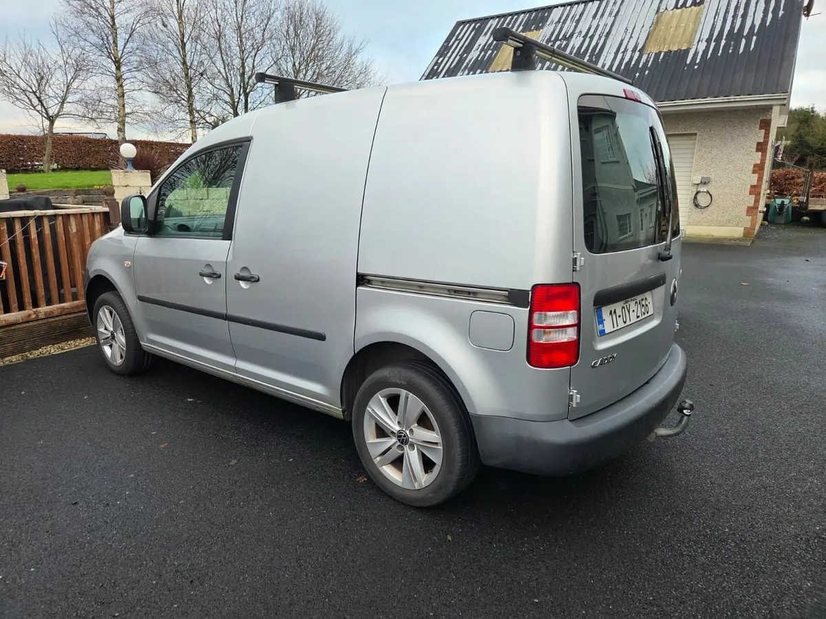 Volkswagen Caddy 2011 - Image 4