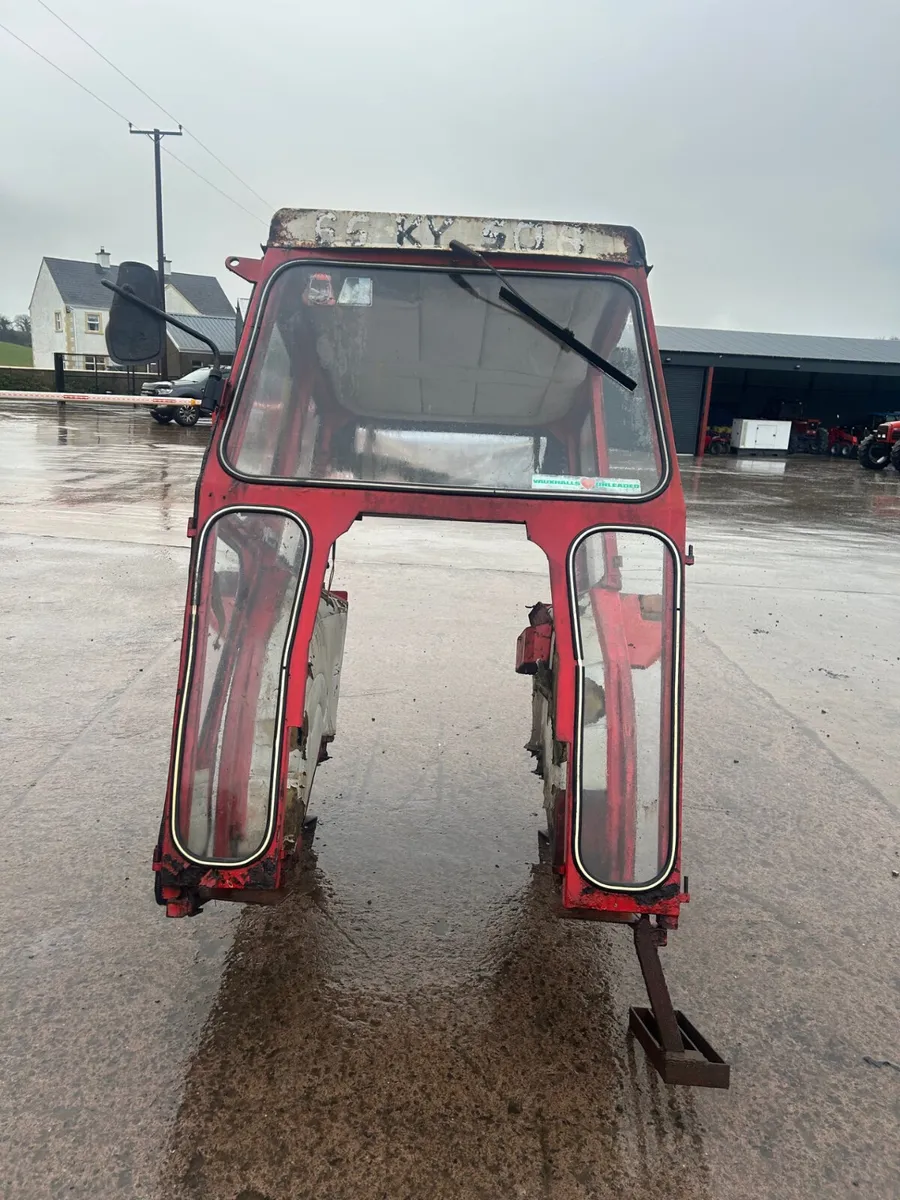 2 Door Cab For MF 165 175 185 265 275 285 - Image 3