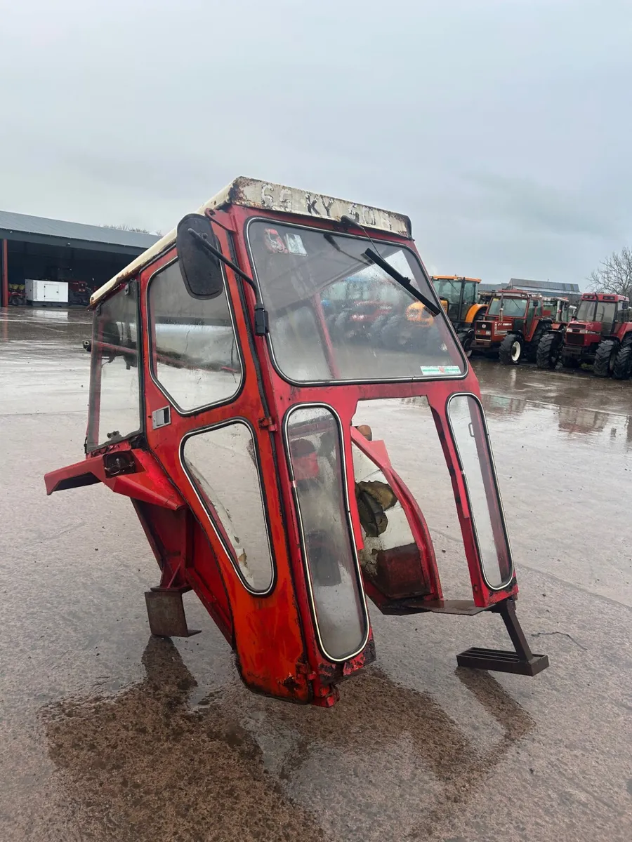 2 Door Cab For MF 165 175 185 265 275 285 - Image 2