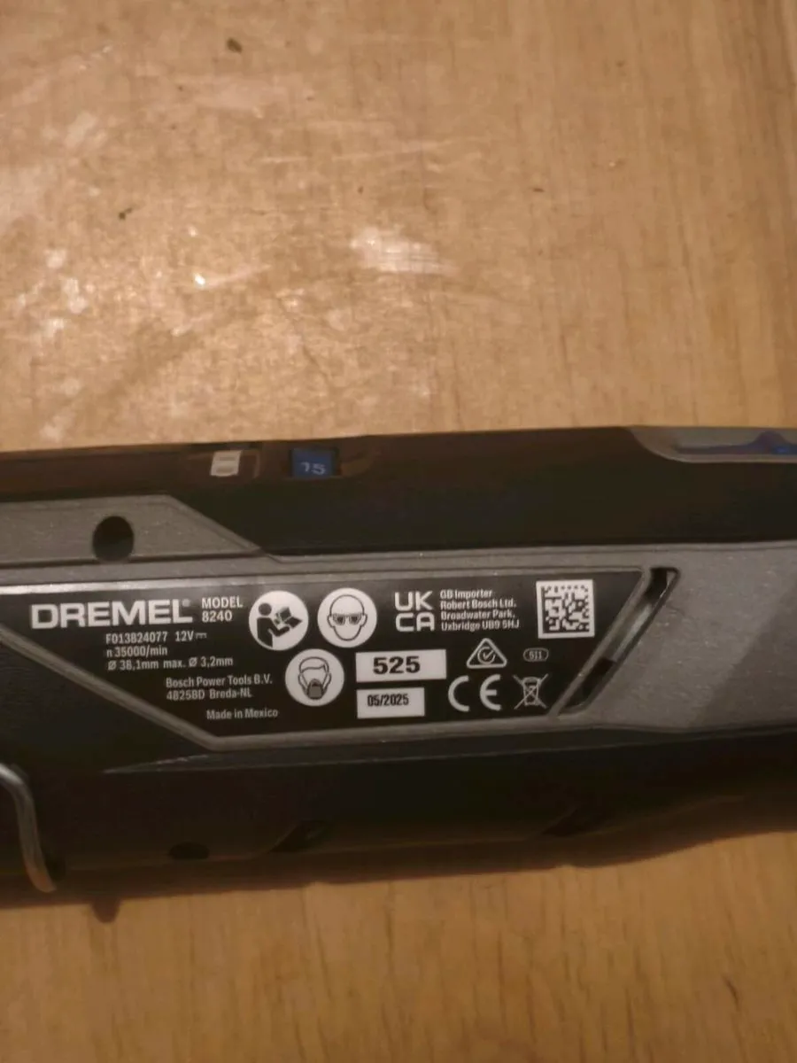 Dremel 8240 rotary tool - Image 2