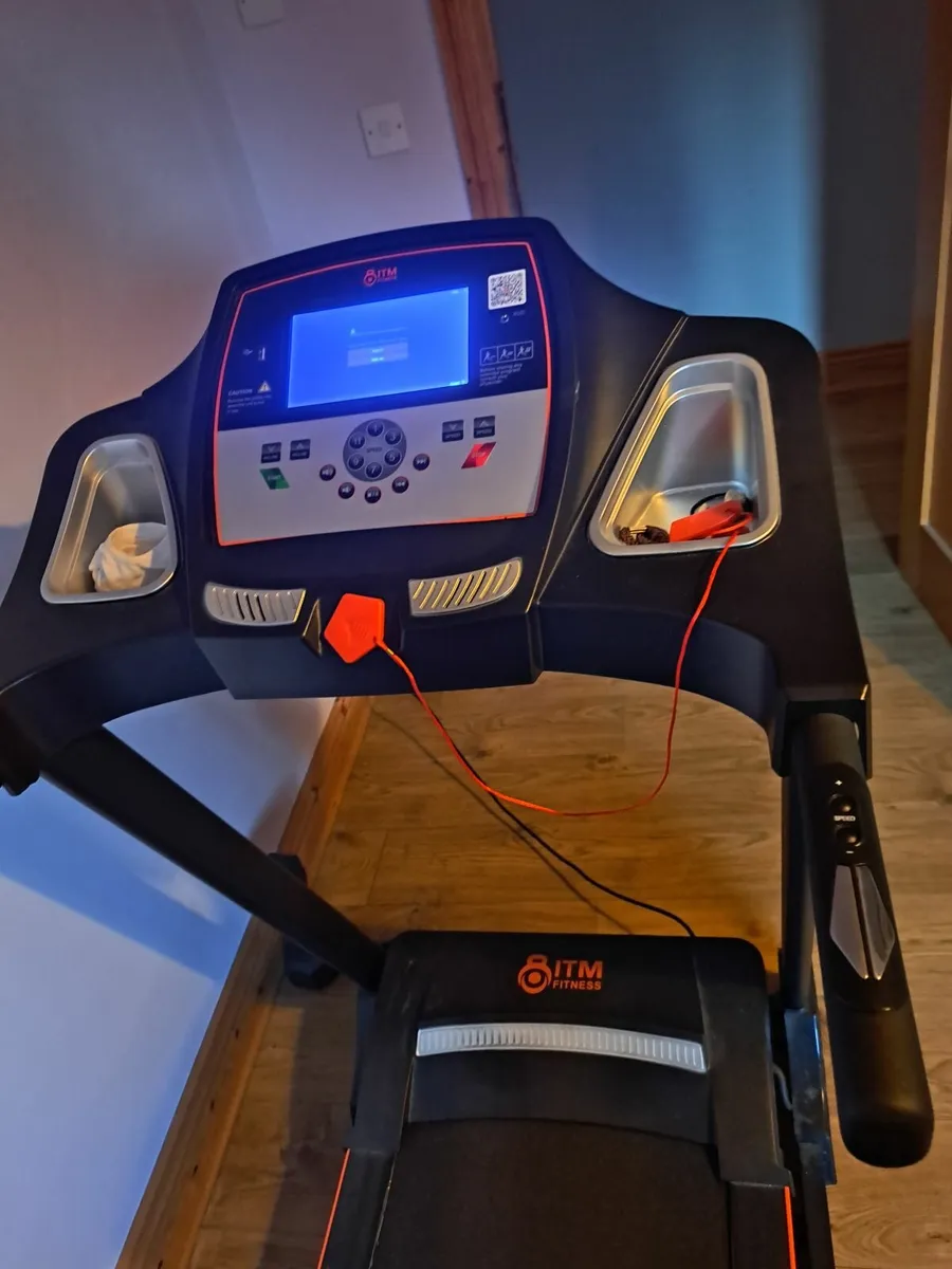 Treadmill - Image 1