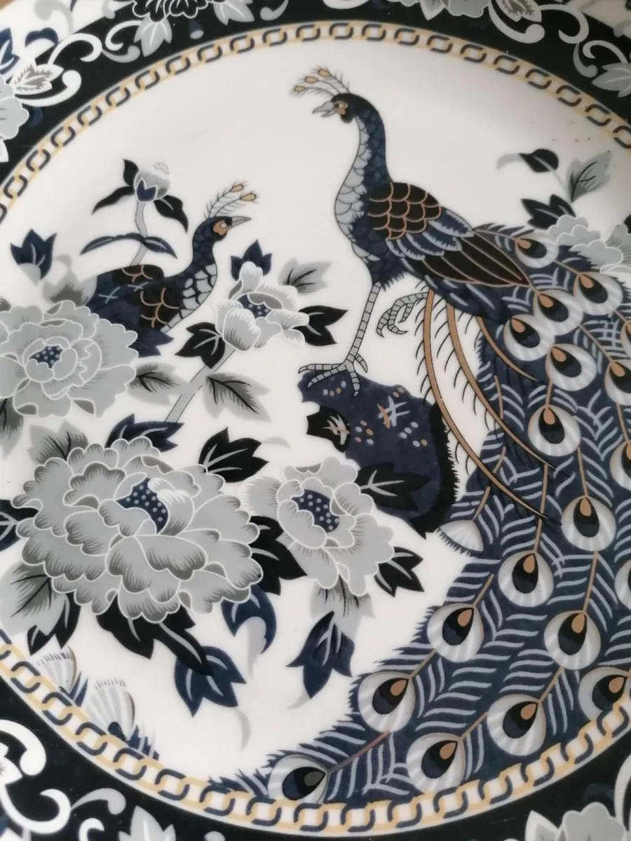 Vintage Japanese Peacock Porcelain Plate - Image 4