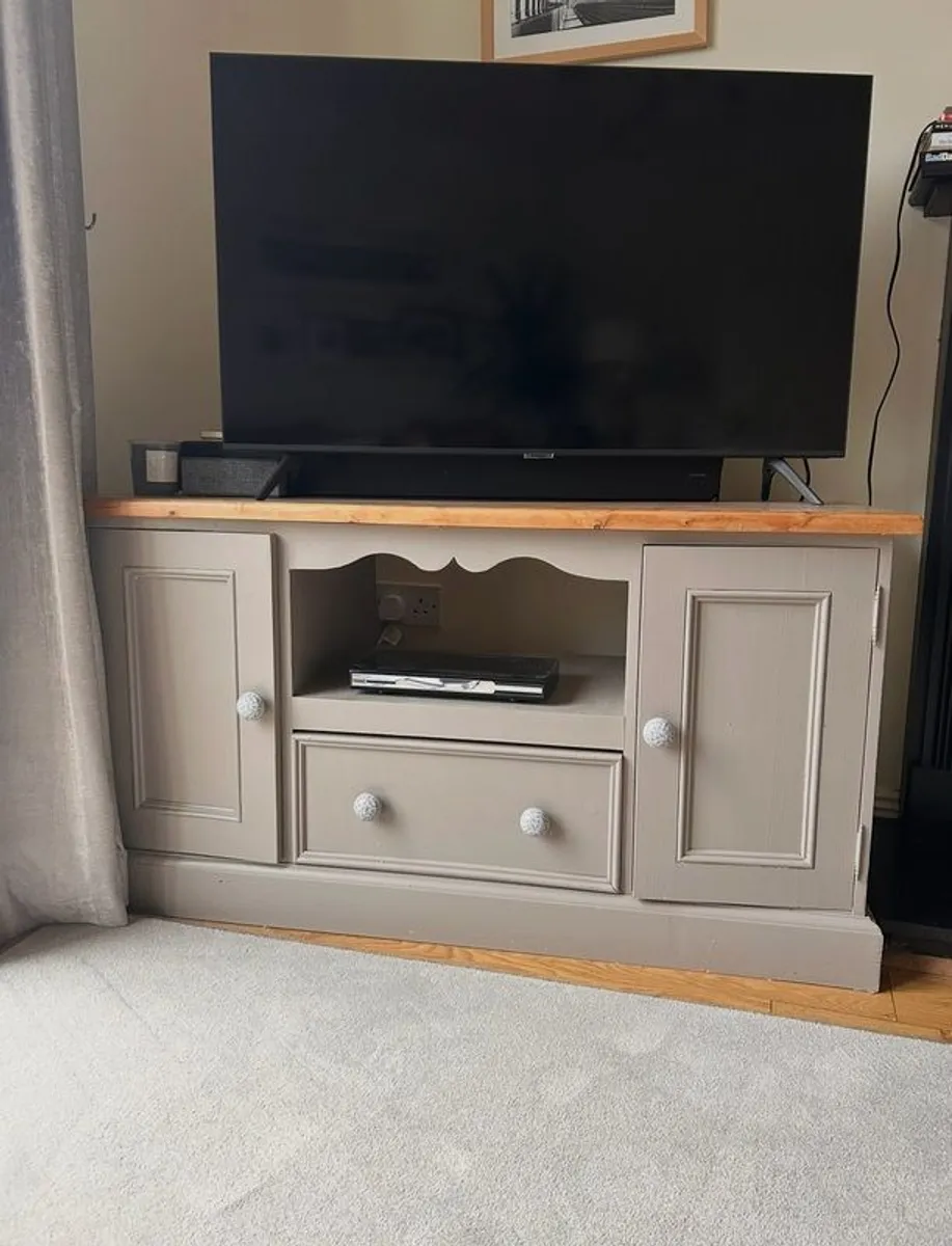TV unit