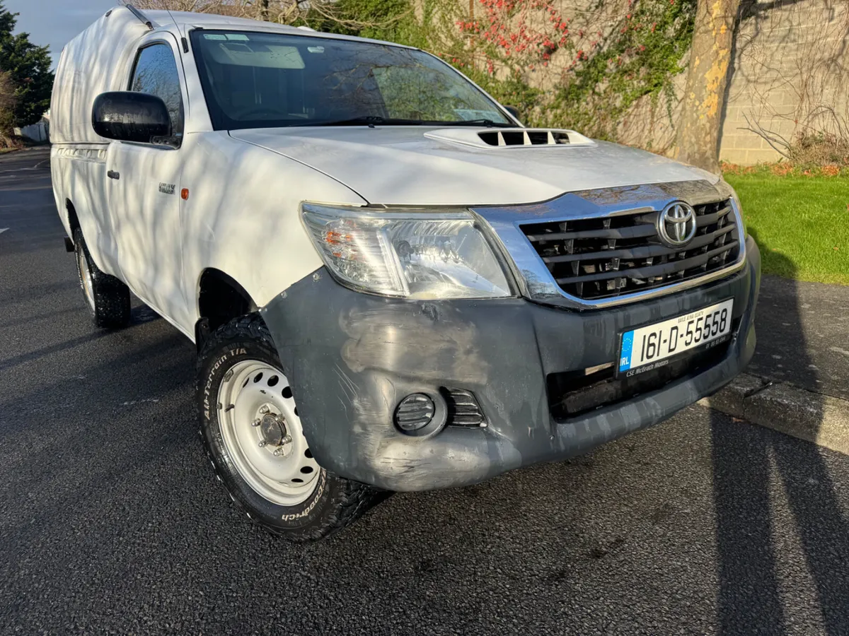 Toyota Hilux 2016 (belt done) - Image 1