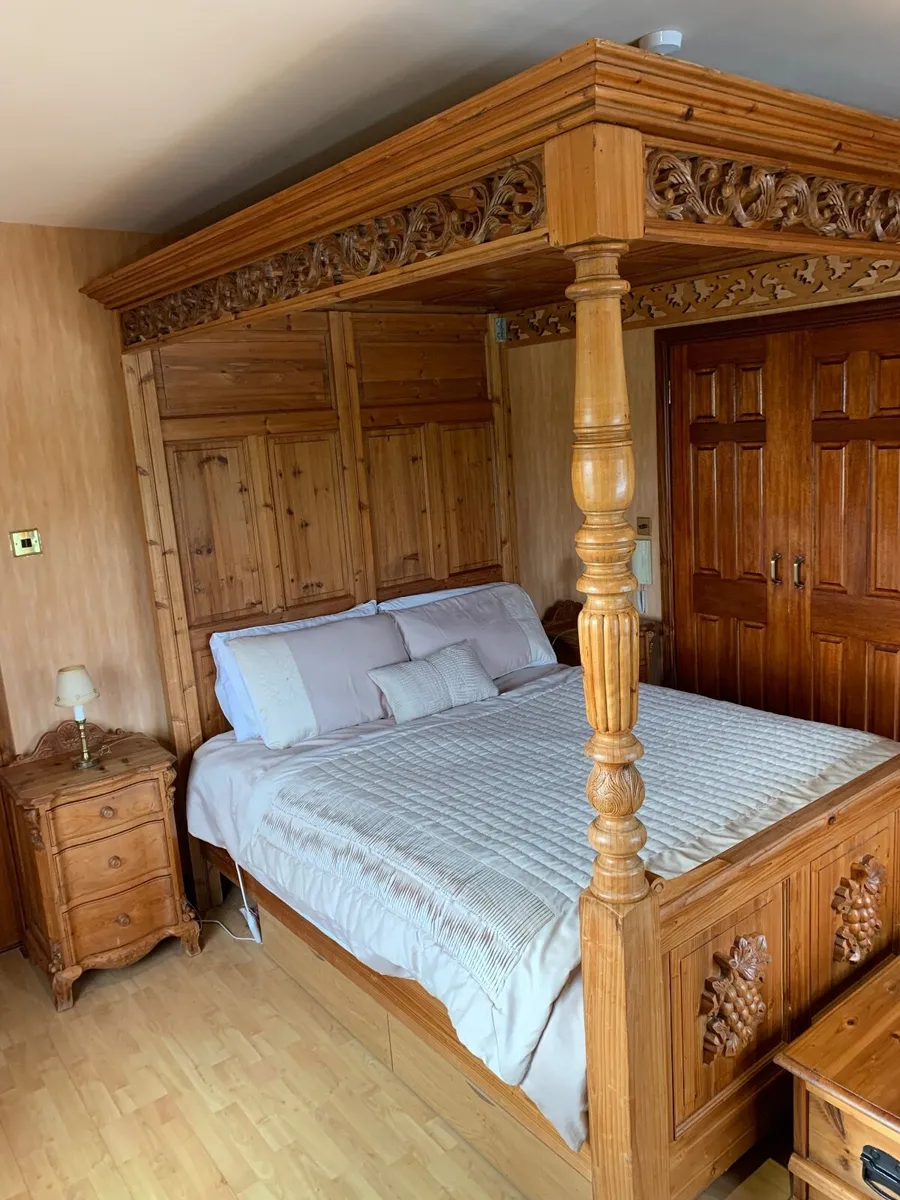 Four Poster bed, Dressing table etc - Image 2