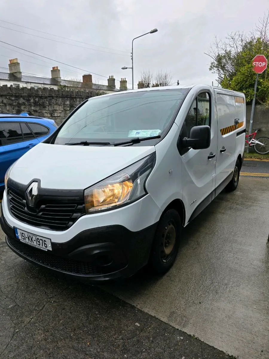 Renault traffic 2015 - Image 1