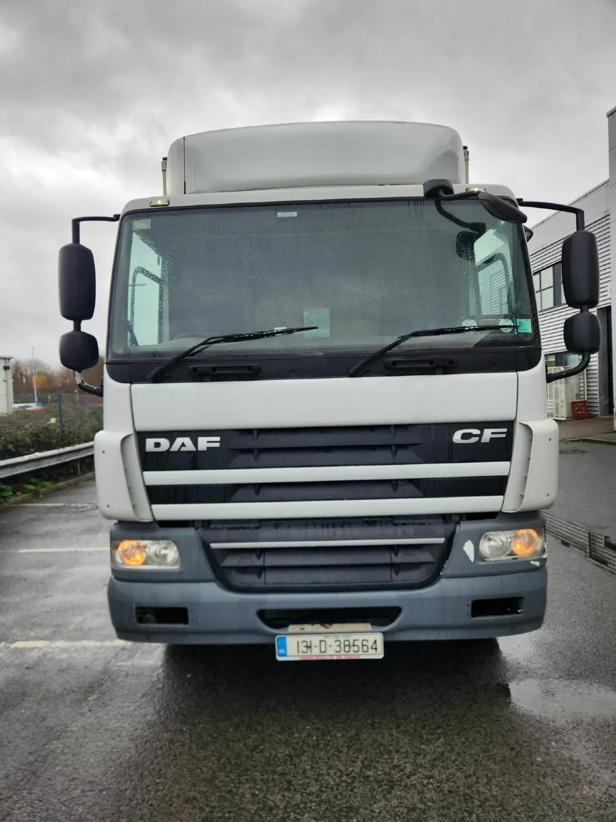 DAF BOX BODY CVRT FAIL - Image 3