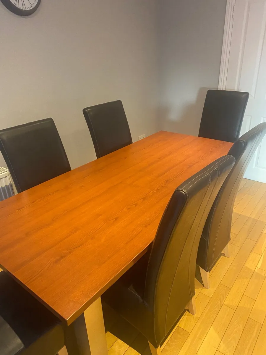 Kitchen Table and 6 Chairs - Image 3