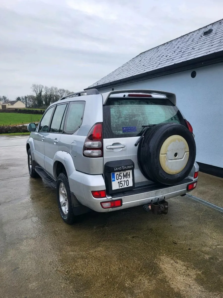 Toyota landcruiser - Image 4