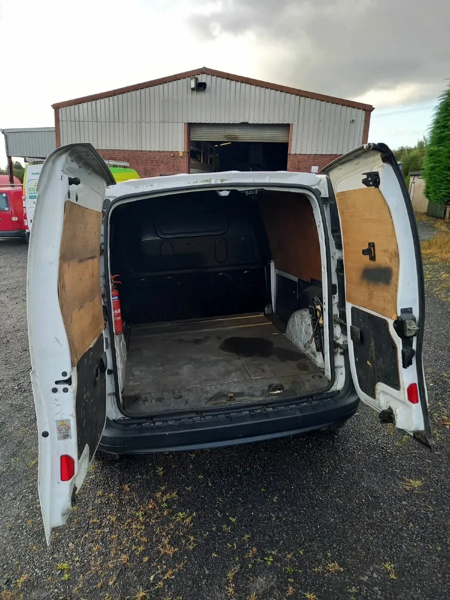 Renault Kangoo 2018 - Image 2