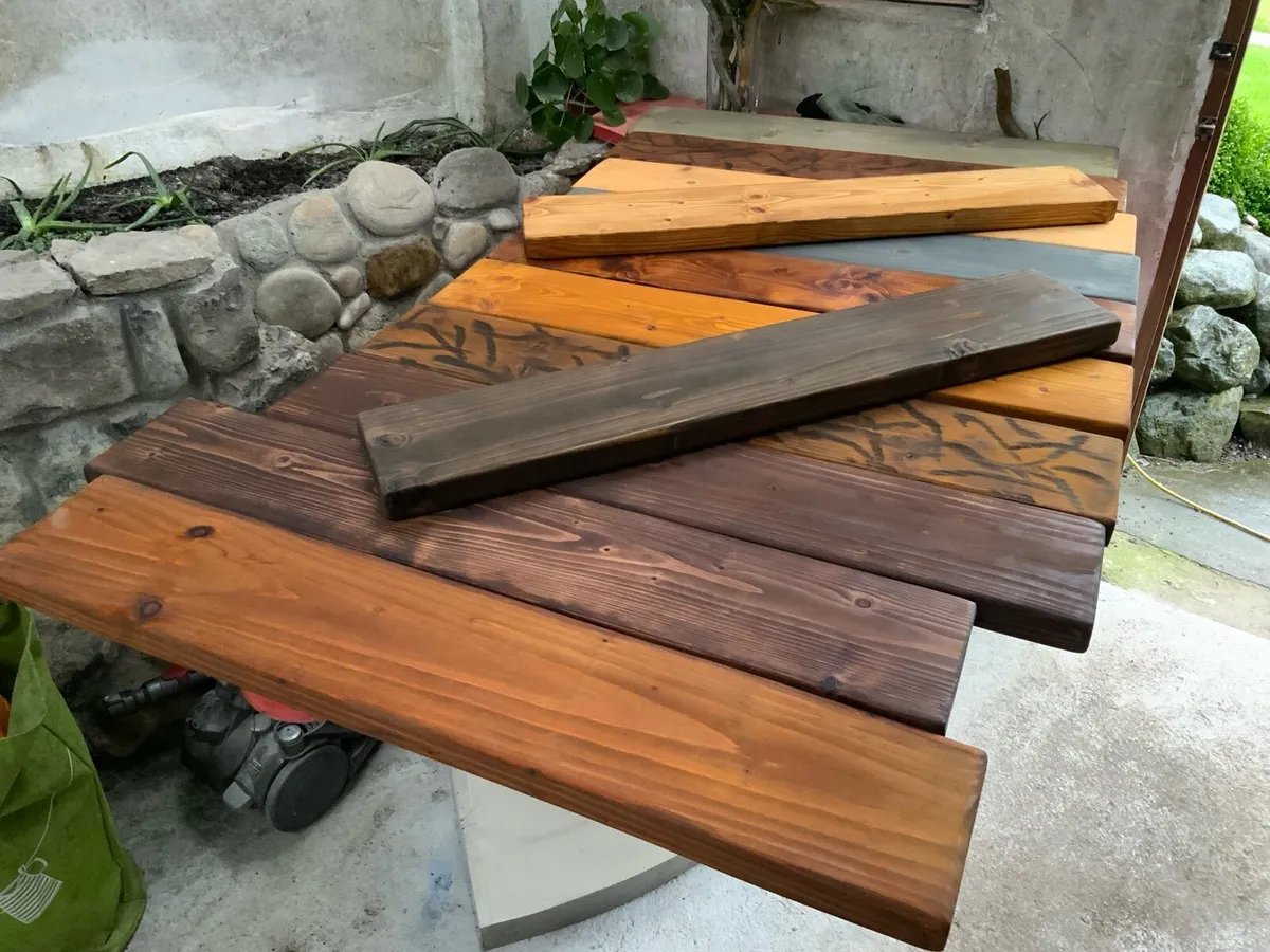 Solid wood shelves - Image 1