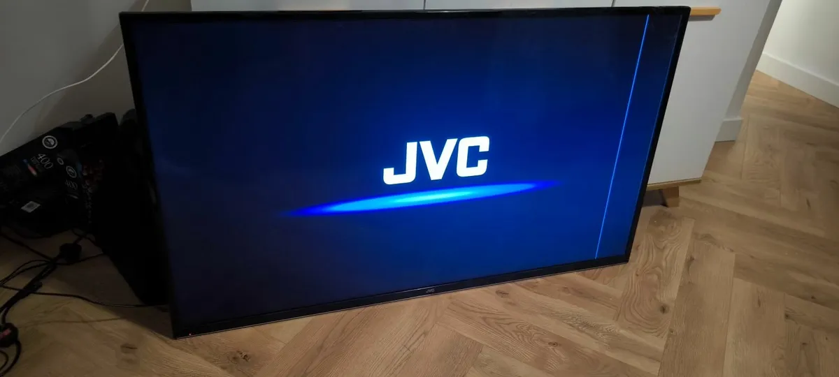 JVC tv 55" - Image 1