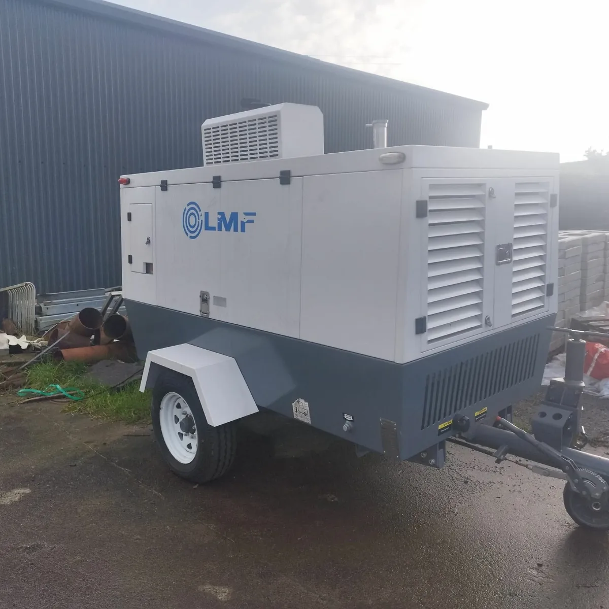 Air compressor - Image 1