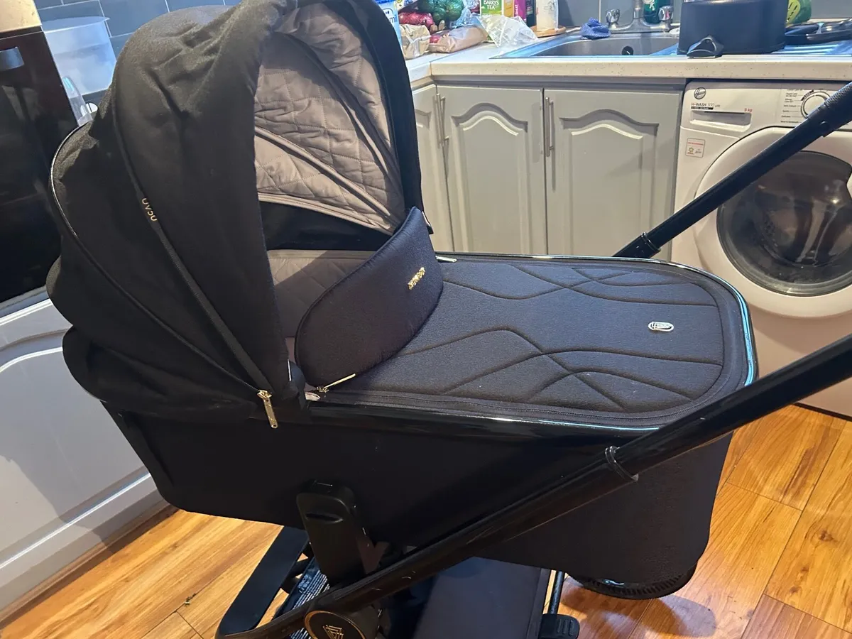 Venicci Upline 2 - 2 in 1 Buggy - Image 1