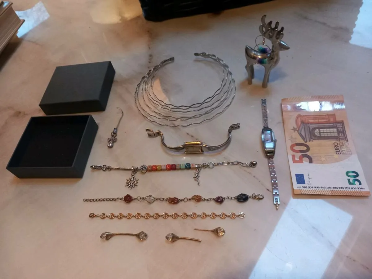 Jewellery, ladies watches, earring reindeer, D18 - Image 2