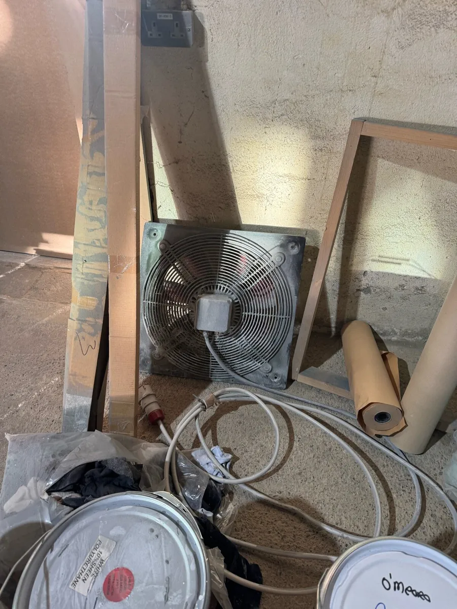 Spray booth extractor and racking - Image 3