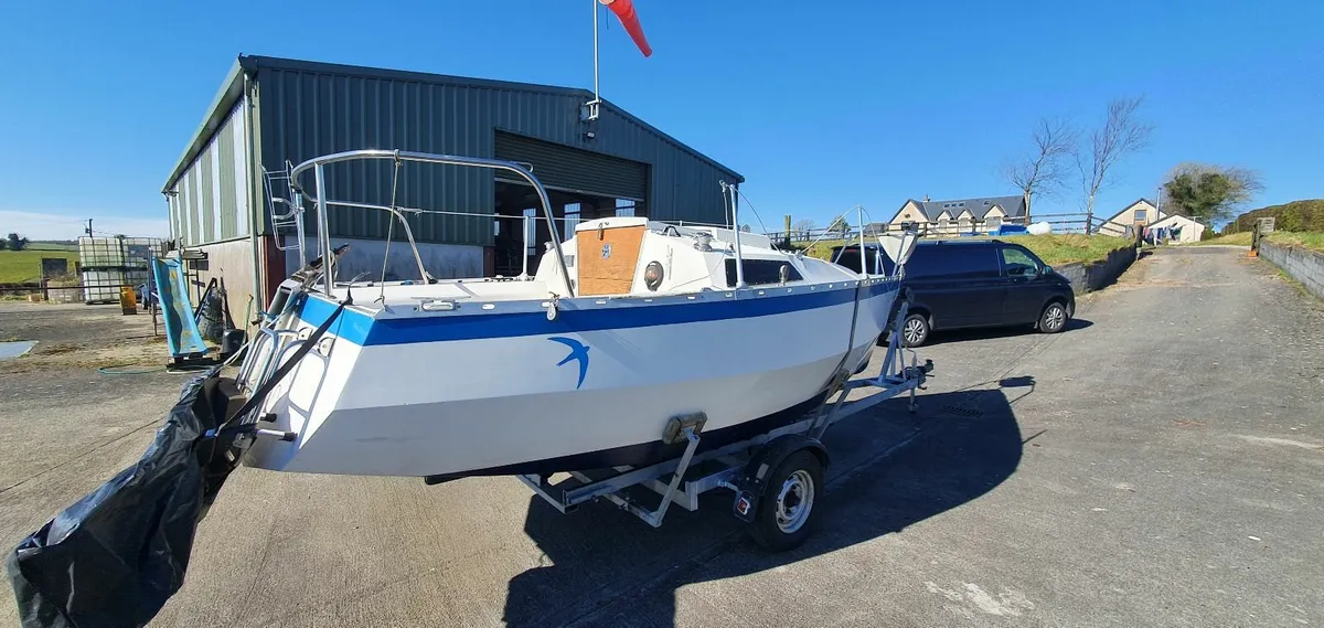 sailing boat - Image 3