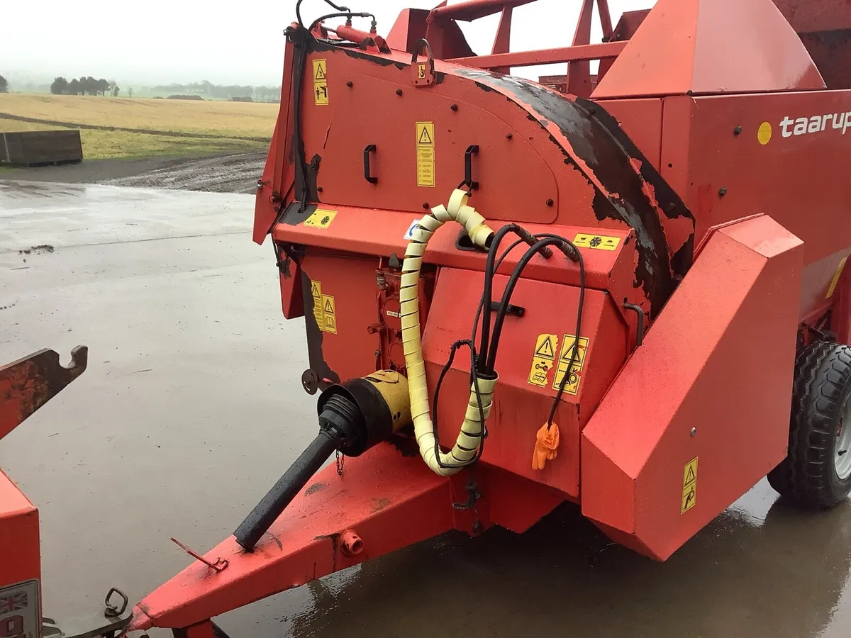 Kverneland / Taarup Straw Bedder - Image 4