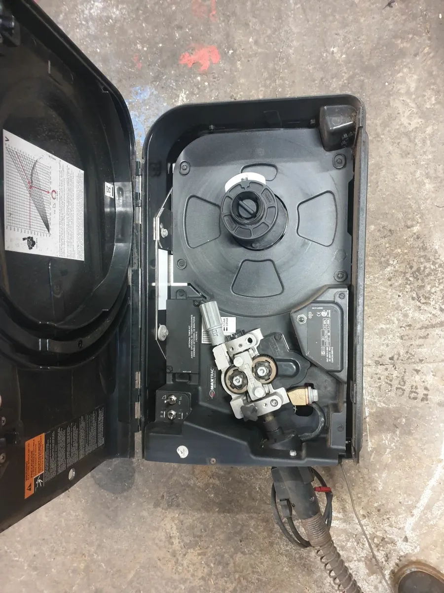 Lincoln Wire feeder welder - Image 3