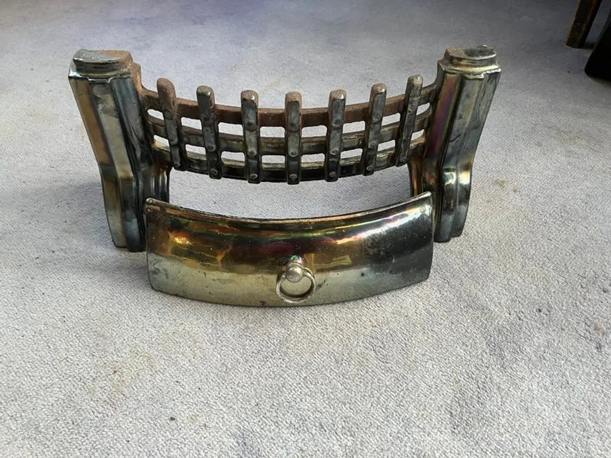 Vintage Brass Firegrate Solid and Iridescent - Image 1