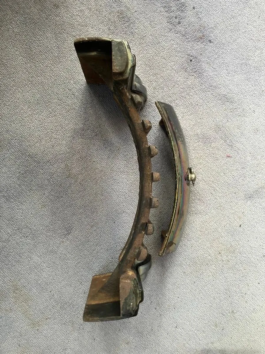 Vintage Brass Firegrate Solid and Iridescent - Image 3