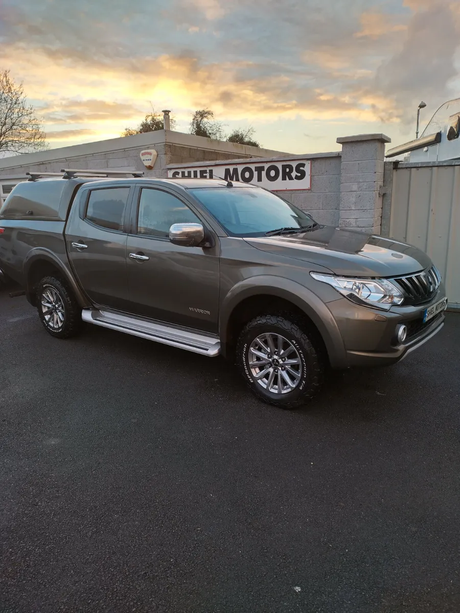 2020 4X4 CREW CAB PICK UP MANUAL - Image 3