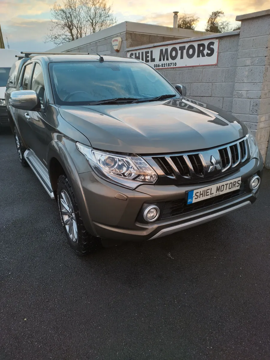 2020 4X4 CREW CAB PICK UP MANUAL - Image 4