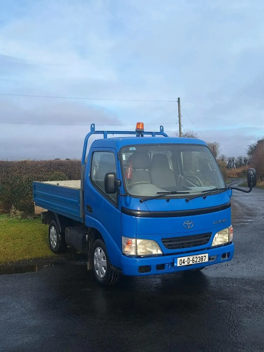 Toyota Dyna Tipper - Image 2