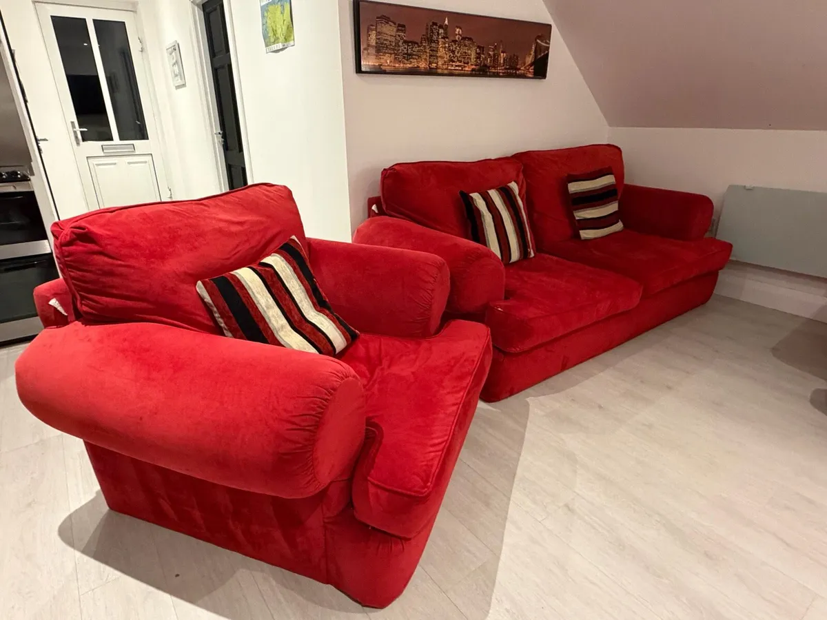 3 piece suite - Image 2