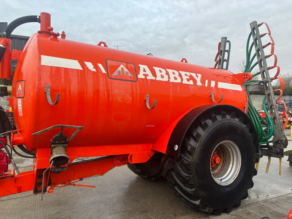 ABBEY 2000 TANKER - Image 3