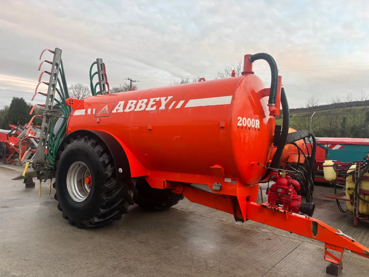 ABBEY 2000 TANKER - Image 1