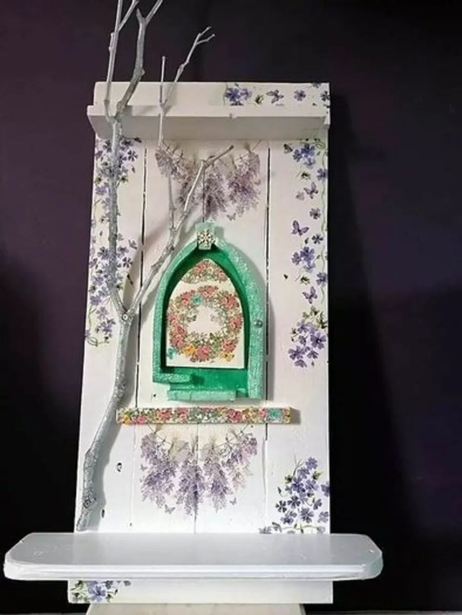 Enchanted fairy door/decorative shelf display - Image 2