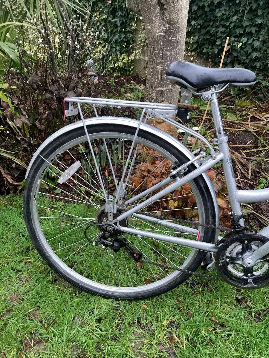 Ladies Hybrid Bike - Image 4