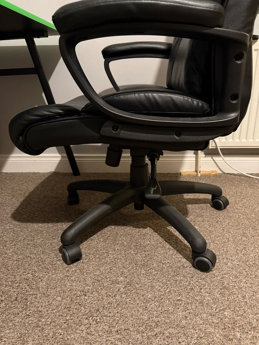 Office chair TJELE black - Image 4