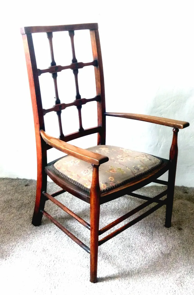 Antique Art and Crafts Childs Chair - Image 2
