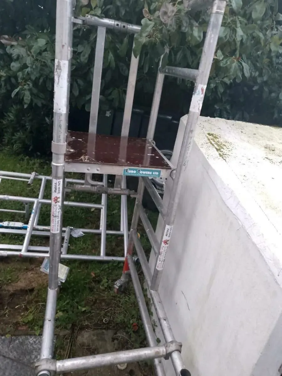 Mobile scaffolding free delivery - Image 3
