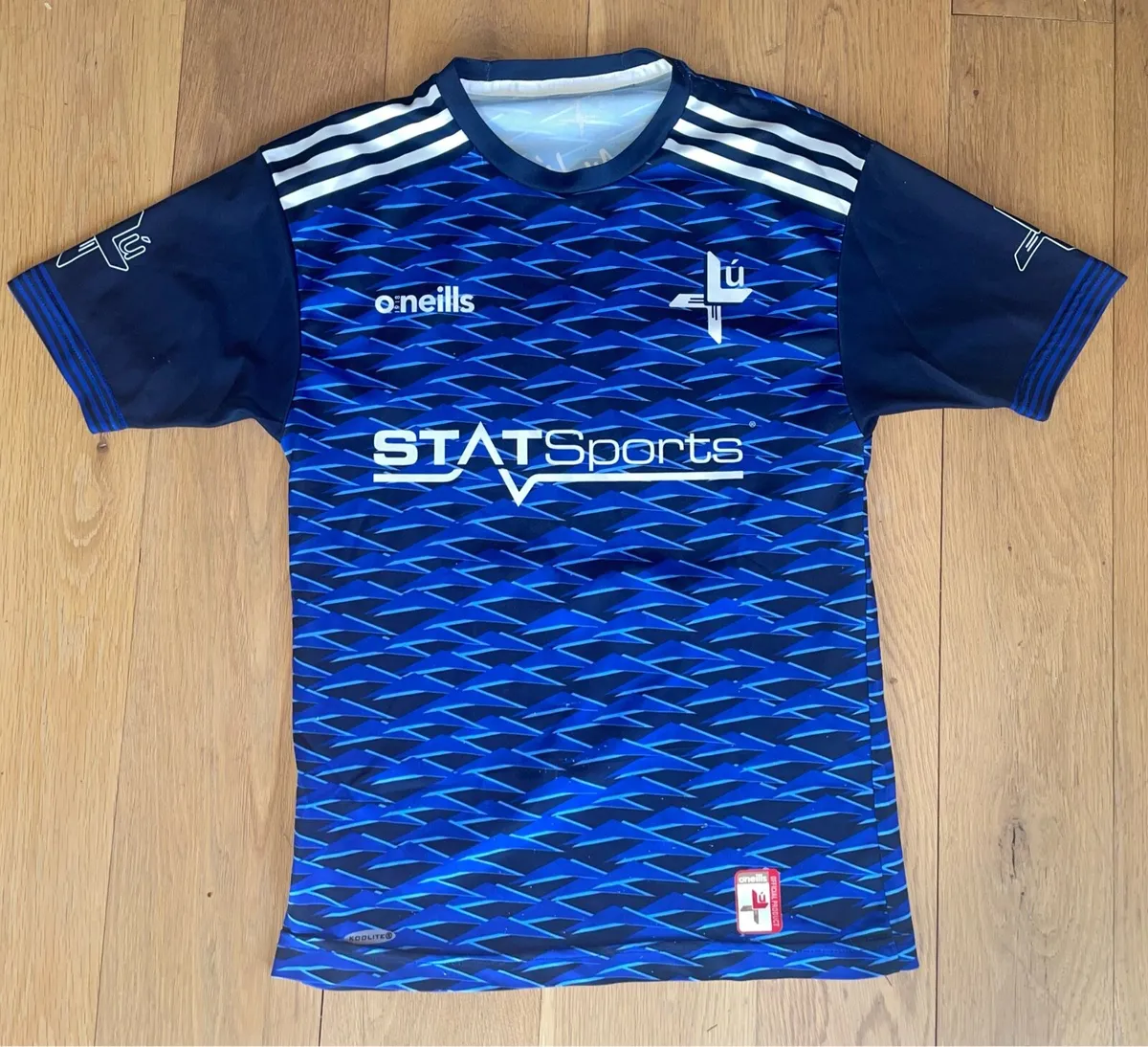 Louth training jersey - Image 1