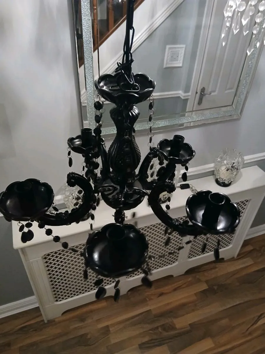 CHANDELIERS - Image 2