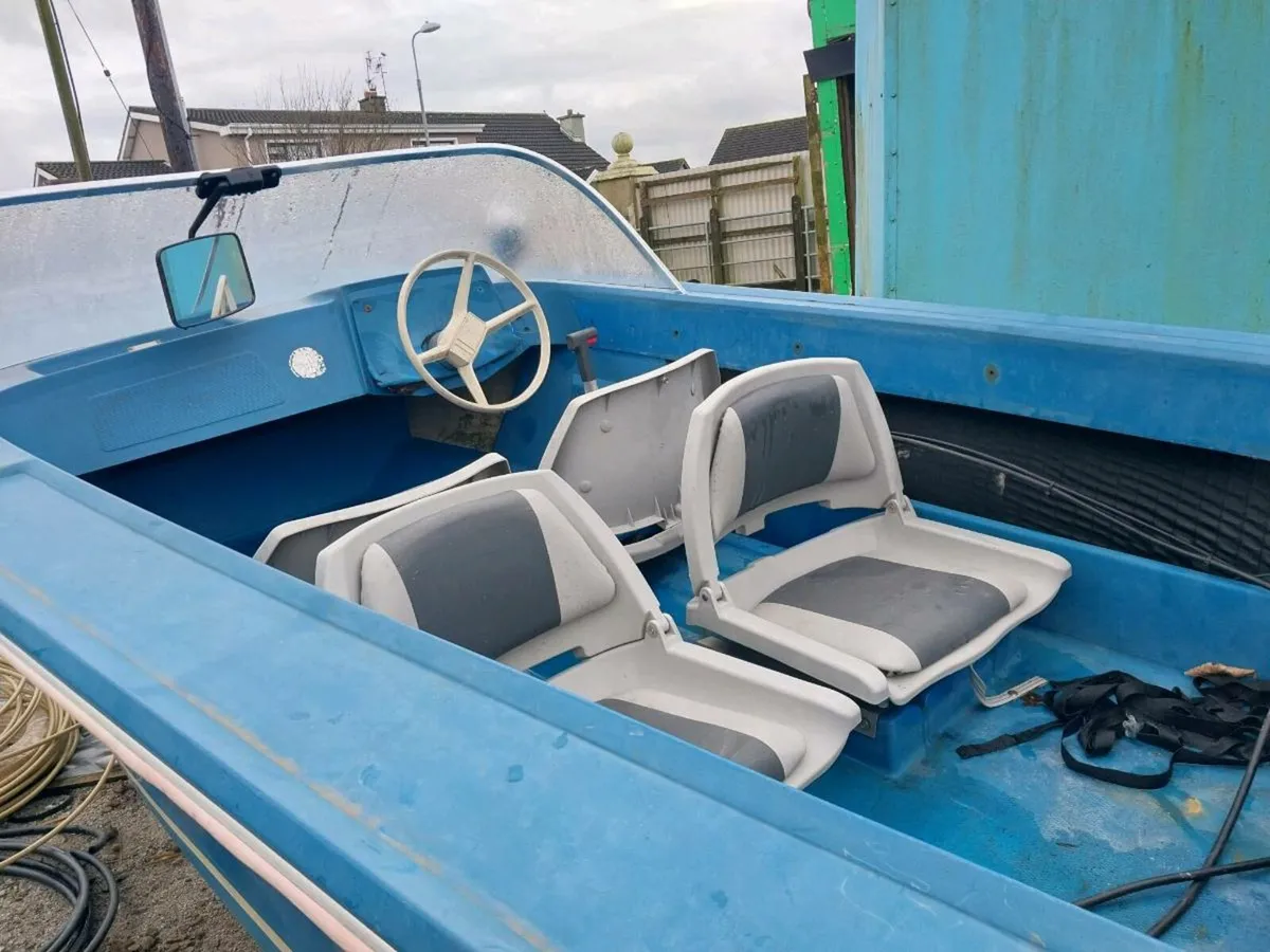 Boat - Image 1