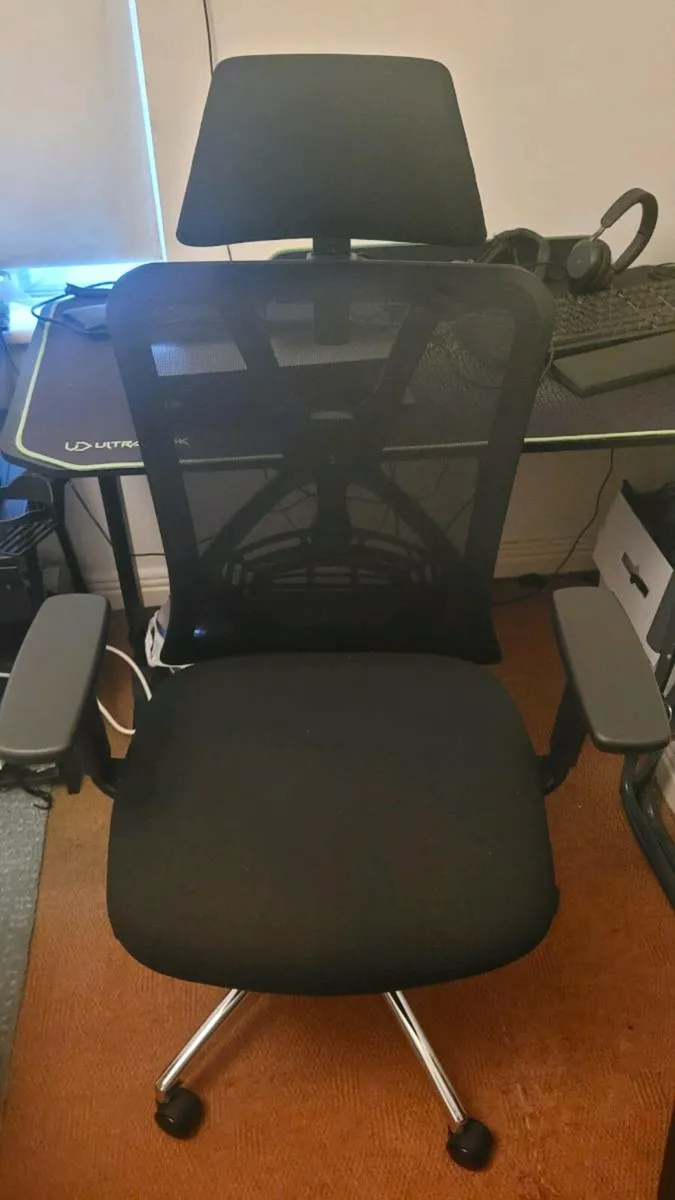 Ergonomic chair - Like new