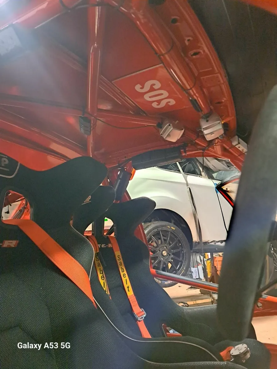 Honda civic - Image 4